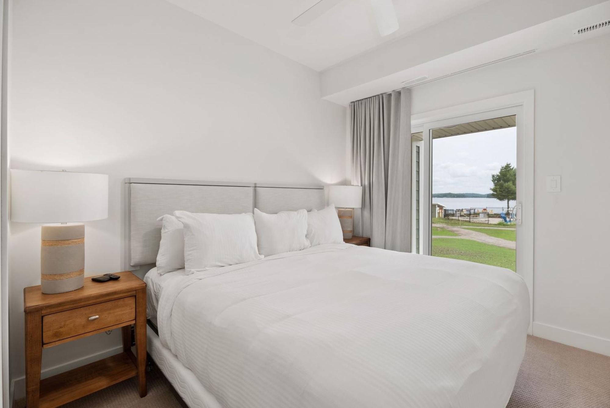 Touchstone Resort Bracebridge Luaran gambar