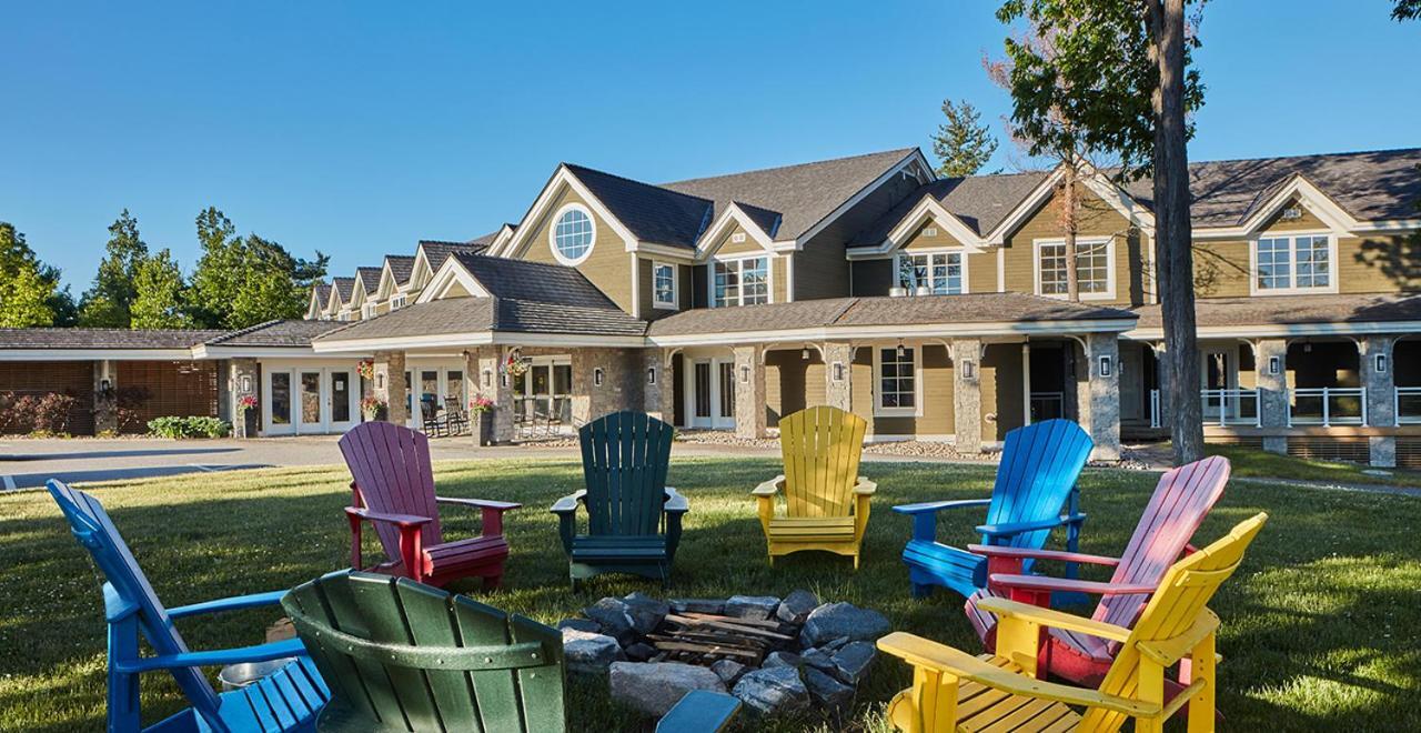 Touchstone Resort Bracebridge Luaran gambar